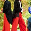 21742368_1917846114899100_1396495912_o Stelzenläufer duo