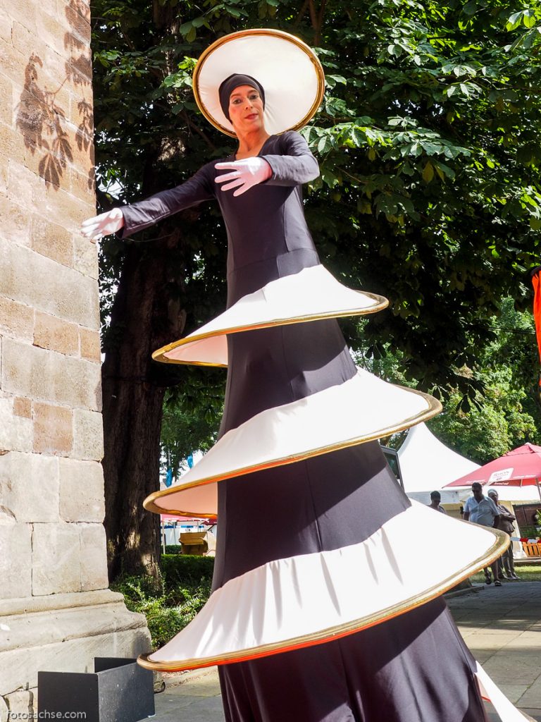 triadisches Ballett