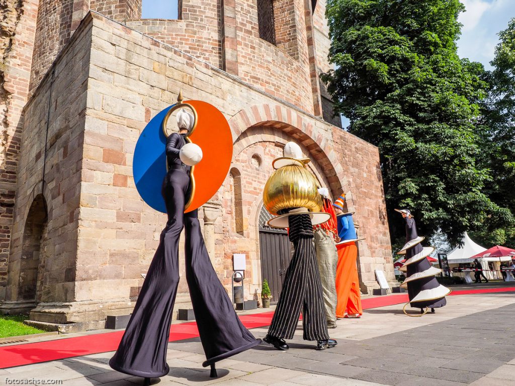 triadisches Ballett