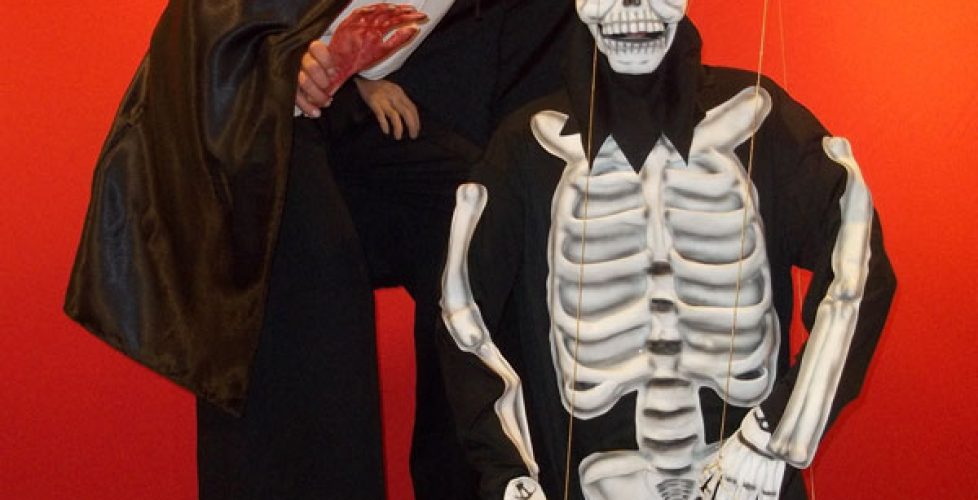 Halloween Stelzenläufer