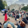 Stelzenläufer Cirque Artikuss jonglage auf stelzen