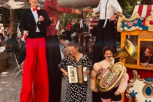Jahrmarkt der Sensationen Jahrmarkt der Sensationen