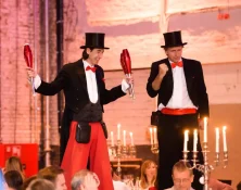 Stelzenläufer gentlemen